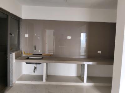 Kitchen Image of 2800 Sq.ft 3 BHK Apartment / Flat for rent in Oryn Armonia, Science Park Ahmedabad for Rs. 40000