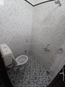 Bathroom Image of 450 Sq.ft 1 BHK Builder Floor for rent in Mahalakshmi Nagar Indore for Rs. 12000