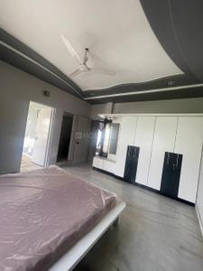 Bedroom Image of 3200 Sq.ft 4 BHK Independent House for rent in Thaltej Ahmedabad for Rs. 80000