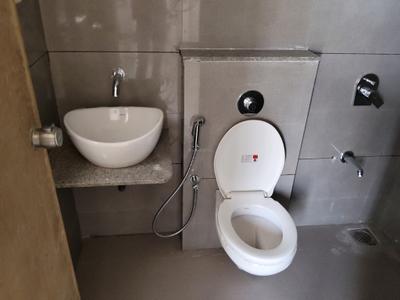 Bedroom Three Image of 1165 Sq.ft 3 BHK Apartment / Flat for rent in Ishwar Imperial Heights, Ognaj Ahmedabad for Rs. 18000