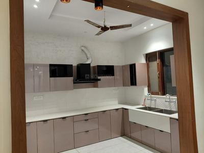 Kitchen Image of 2500 Sq.ft 2.5 BHK Builder Floor for rent in Model Town Bathinda for Rs. 25000