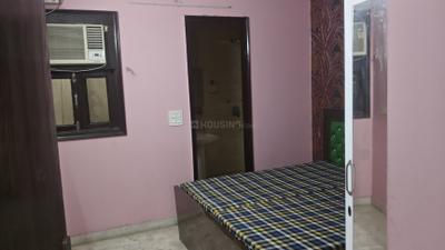 Bedroom Image of 1100 Sq.ft 3 BHK Builder Floor for rent in Hari Nagar New Delhi for Rs. 39000
