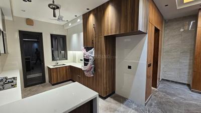 Image of 1800 Sq.ft 3 BHK Builder Floor for sale in Paschim Vihar, New Delhi for Rs. 42500000