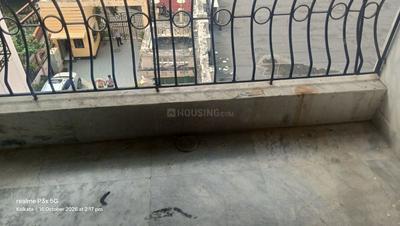 Balcony Image of 700 Sq.ft 2 BHK Apartment / Flat for rent in Beliaghata Kolkata for Rs. 18000