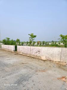 Image of 900 Sq.ft Residential Plot / Land for sale in Sector 17A, Greater Noida for Rs. 2500000