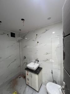 Bathroom Image of 720 Sq.ft 3 BHK Builder Floor for sale in Shalimar Bagh New Delhi for Rs. 16500000