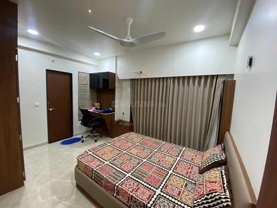 Bedroom Image of 2250 Sq.ft 3 BHK Apartment / Flat for sale in Vaishno Devi Circle Ahmedabad for Rs. 16000000