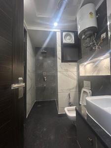 Image of 1350 Sq.ft 3 BHK Builder Floor for rent in Paschim Vihar, New Delhi for Rs. 45000