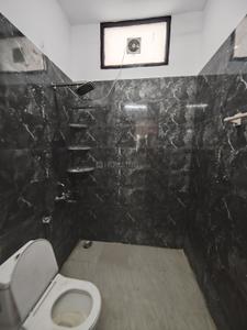 Bathroom Image of 1500 Sq.ft 2 BHK Independent House for rent in Sector 122 Noida for Rs. 30000