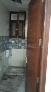Bathroom Image of 740 Sq.ft 2 BHK Independent House for rent in Vaishali Ghaziabad for Rs. 25000