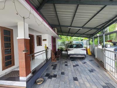 Balcony Image of 1200 Sq.ft 3 BHK Independent House for sale in Kuttanellur Thrissur for Rs. 7000000