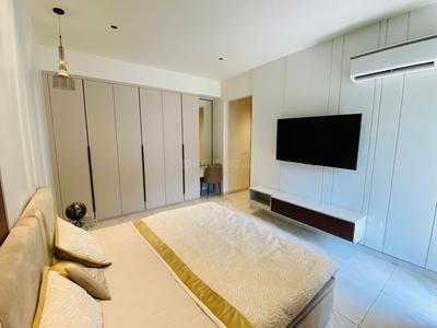 8 BHK Independent House