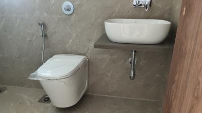 Image of 788 Sq.ft 2 BHK Apartment / Flat for sale in Shiv Shakti Builders Tower 28 Wing A B D E G, Malad East, Mumbai for Rs. 20000000