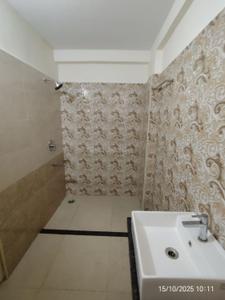 Bathroom Image of 1595 Sq.ft 3 BHK Apartment / Flat for rent in Madhurawada Visakhapatnam for Rs. 16000