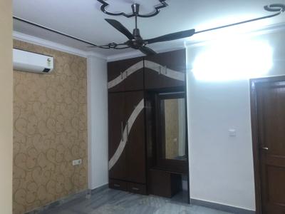 Bedroom Image of 2200 Sq.ft 3 BHK Apartment / Flat for sale in Kaushambi Ghaziabad for Rs. 26000000