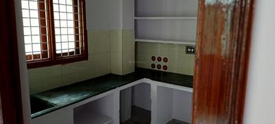 Kitchen Image of 1100 Sq.ft 2 BHK Builder Floor for rent in Teachers Colony Warangal for Rs. 8000