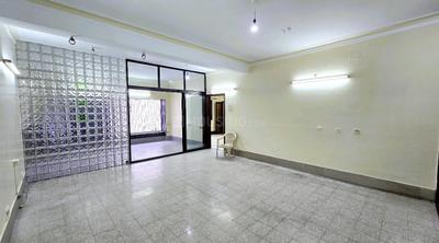 Hall Image of 1750 Sq.ft 3 BHK Apartment / Flat for sale in Park Street Area Kolkata for Rs. 19500000
