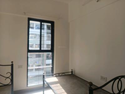 Bedroom Image of 950 Sq.ft 2 BHK Apartment / Flat for rent in Magarpatta Iris, Magarpatta City Pune for Rs. 34000