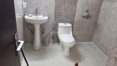Image of 1630 Sq.ft 3 BHK Apartment / Flat for rent in Keltech Golf Vista, Crossings Republik, Ghaziabad for Rs. 25000