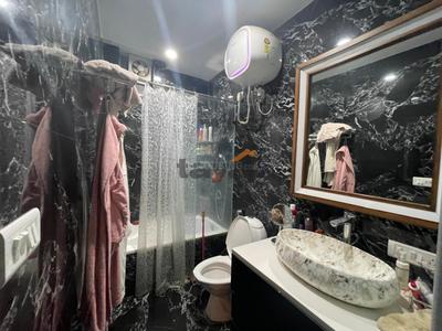Bathroom Image of 2659 Sq.ft 4 BHK Villa for sale in Vatika Signature Villas, Sector 82 Gurgaon for Rs. 70000000