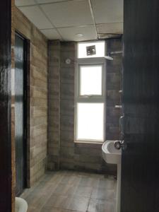 Common Bathroom Image of 2385 Sq.ft 4 BHK Apartment / Flat for rent in Rishabh Cloud 9 Towers, Vaishali Ghaziabad for Rs. 45000