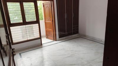 Bedroom Image of 1750 Sq.ft 3 BHK Apartment / Flat for rent in CGHS Guru Apartments, Sector 6 Dwarka New Delhi for Rs. 45000