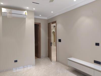 Bedroom Image of 4800 Sq.ft 4 BHK Builder Floor for rent in DLF Independent Floors, DLF Phase 3 Gurgaon for Rs. 80000
