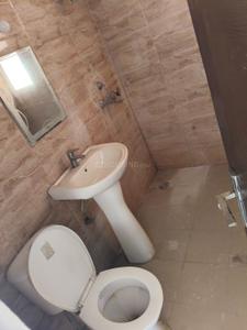 Bathroom Image of 1595 Sq.ft 3 BHK Apartment / Flat for sale in Ajnara Homes, Noida Extension Greater Noida for Rs. 13300000