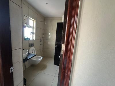 Image of 2000 Sq.ft 4 BHK Apartment / Flat for rent in Gulati Lords Apartment, Sector 19 Dwarka, New Delhi for Rs. 65000