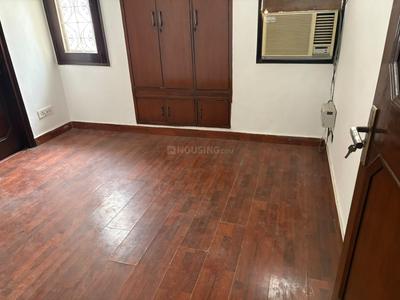 Bedroom Image of 2700 Sq.ft 3 BHK Builder Floor for rent in South Extension II New Delhi for Rs. 80000