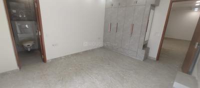 Bedroom Image of 2700 Sq.ft 4 BHK Builder Floor for sale in Kirti Nagar New Delhi for Rs. 59000000