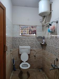 Bathroom Image of 650 Sq.ft 1 BHK Builder Floor for rent in Doddanekundi Bengaluru for Rs. 16000
