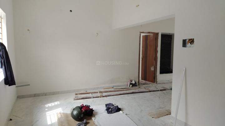 Yasri Living Main Image 1