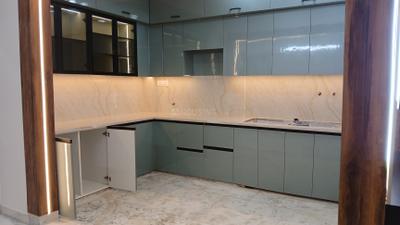 Kitchen Image of 1350 Sq.ft 3 BHK Apartment / Flat for sale in Shalimar Garden Ghaziabad for Rs. 8450000