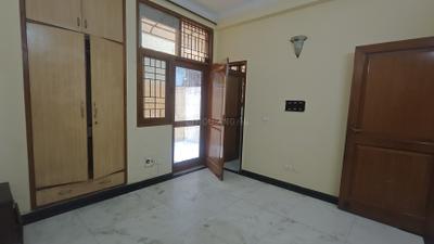 Bedroom Image of 800 Sq.ft 1 BHK Builder Floor for rent in Sector 40 Gurgaon for Rs. 23500