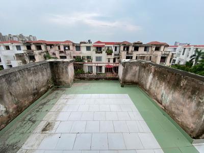 Balcony Image of 5500 Sq.ft 5 BHK Villa for sale in Samiah Media Village, Phi IV Greater Noida for Rs. 43000000