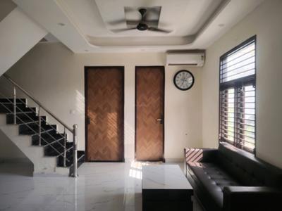 Living Room Image of 2800 Sq.ft 3 BHK Villa for sale in Paradise Gokul Villas, Noida Extension Greater Noida for Rs. 12801000