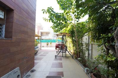 Balcony Image of 3200 Sq.ft 3 BHK Villa for sale in Suryaansh Vedura, Chandkheda Ahmedabad for Rs. 32500000