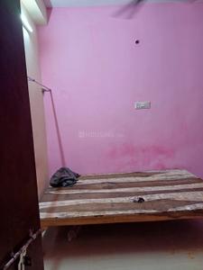 Bedroom Image of 280 Sq.ft 1 RK Apartment / Flat for rent in Baliaghata Kolkata for Rs. 6000