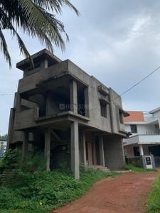 Building Image of 2100 Sq.ft 5 BHK Independent House for sale in Thokottu Mangalore for Rs. 4900000