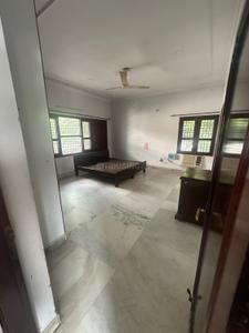Bedroom Image of 2000 Sq.ft 2 BHK Builder Floor for rent in Sector 14 Gurgaon for Rs. 40000