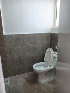 Common Bathroom Image of 599 Sq.ft 2 BHK Apartment / Flat for sale in Pyramid Heights, Sector 85 Gurgaon for Rs. 7100000