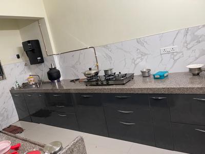 Kitchen Image of 1000 Sq.ft 2 BHK Apartment / Flat for rent in Kumar Park Infinia B1 And B2, Fursungi Pune for Rs. 25000