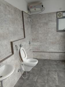 Bathroom Image of 2200 Sq.ft 4 BHK Apartment / Flat for sale in Amanora Future Towers, Hadapsar Pune for Rs. 27000000