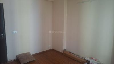 Bedroom Image of 804 Sq.ft 2 BHK Apartment / Flat for rent in Amrapali Dream Valley 2, Noida Extension Greater Noida for Rs. 16500
