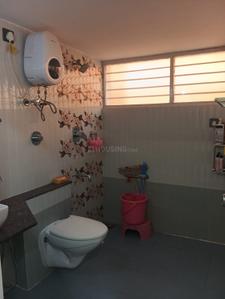 Bathroom Image of 2200 Sq.ft 4 BHK Villa for rent in Bhayli Vadodara for Rs. 35000