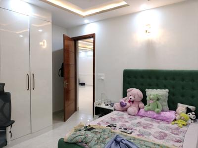 Bedroom Image of 1800 Sq.ft 4 BHK Builder Floor for sale in Bharat Vihar New Delhi for Rs. 18000000