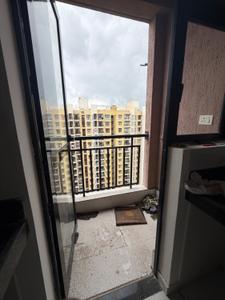 Balcony Image of 695 Sq.ft 2 BHK Apartment / Flat for rent in Runwal Gardens, Dombivli East Thane for Rs. 18000