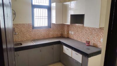 Kitchen Image of 1800 Sq.ft 2.5 BHK Builder Floor for rent in Aditya White Cottage, Bamheta Village Ghaziabad for Rs. 15000