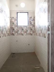 Common Bathroom Image of 740 Sq.ft 2 BHK Apartment / Flat for sale in Mourigram Howrah for Rs. 2220000